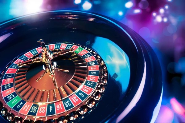 sidneypools Featured Games display across multiple game categories including live dealer tables and football betting